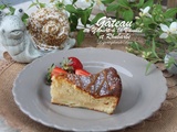 Gâteau au yaourt à la vanille et à rhubarbe