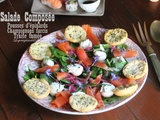 Salade composée : pousses d'épinards, champignons farcis, truite fumée