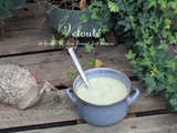 Velouté de feuilles de chou fleur et lait de coco