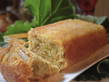 Cake à la rhubarbe du jardin : un dessert réconfortant aux saveurs d’antan