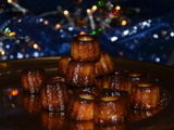 Cannelés de Noël : la gourmandise bordelaise revisitée pour les fêtes