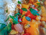 Curry végétarien à la courge butternut et pois chiches au lait de coco