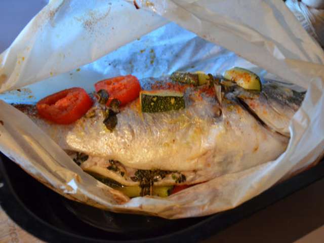 Papillotes de daurade à la citronnelle et au lait de coco