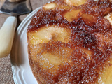 Gâteau moelleux caramélisé aux poires