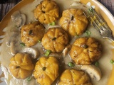 Gnocchis de potimarron en forme de mini-courges, sauce volaille aux champignons