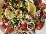 Salade tiède d’encornets rouges