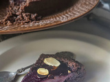 Tarte d'automne aux poires pochées au vin rouge & crème d'amande chocolatée