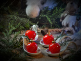 Tomates cerises caramélisées façon boules de Noël