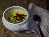 Velouté de chou Romanesco et viande des grisons