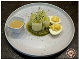 Poireau vinaigrette, pesto de vert de poireau et œuf mimosa