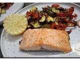 Saumon et légumes rôtis au four