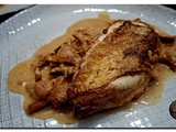 Suprême de poulet aux girolles