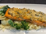 Saumon en croûte de parmesan et miel épicé
