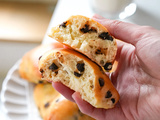 Petites brioches aux pépites de chocolat