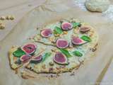 Pizza aux figues et au gorgonzola