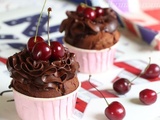 Cupcakes chocolat/cerise كاب كيك الشكلاطة