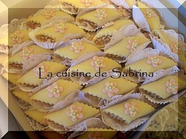 Décoration de gâteau en poudre d'or comestible Algeria