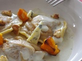 Raviolis poulet, courge, sauce à la fourme d'Ambert