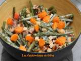 Salade de haricots verts, saucisse, fromage de brebis et abricots