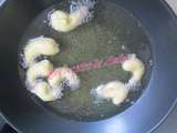 Beignets de crevettes croustillants au curry