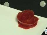 Décoration culinaire : Sculpter une rose avec une tomate
