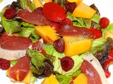 Salade melon, framboises et magret de canard