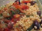 Gratin de blé aux tomates, courgettes, olives