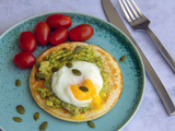 Pancake, avocat et œuf poché