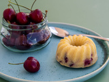 Petits gâteaux bundt cakes aux cerises
