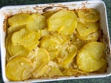 Pommes de terre boulangères au four