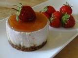 Cheesecake Spéculoos-rhubarbe au coulis de fraises