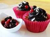Cupcakes aux fruits rouges et pâte à tartiner Kikao noire