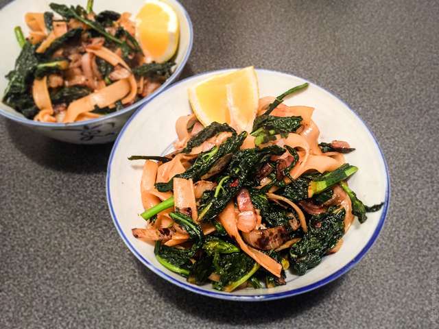 Nouilles de riz sautées aux carottes et tofu snacké - Vegan freestyle