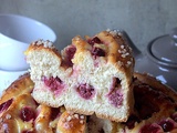 Brioche à la Crème Pâtissière et Framboises