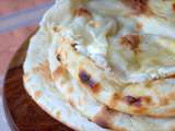 Cheese naan ou pain indien au fromage