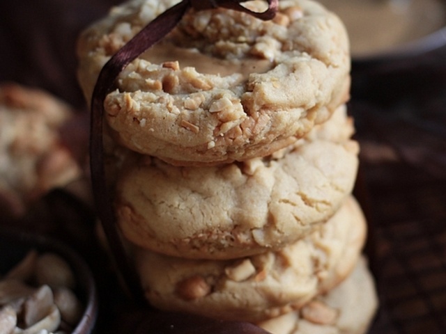 Cacahuètes ou amandes caramélisées par LizaSuza. Une recette de