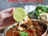 Délicieux curry indien de Dahl de lentilles