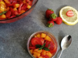 Salade fraises, mangue, menthe