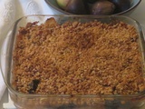 Crumble aux figues , aux pommes et au pruneaux