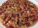 Gâteau aux fruits rouges et la rhubarbe