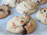 Gros cookies amande-chocolat