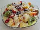 Salade de fruits d'automne et de fruits secs