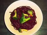 Linguini violets au brocoli et vin rouge