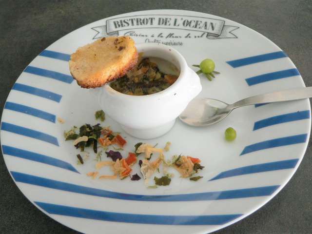 Bigorneaux et chanterelles au beurre d'algues