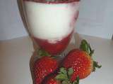 Panna cotta, fraises et son coulis de fraises