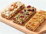 Barre de céréales healthy : 3 variantes maison faciles et nutritives
