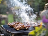 Côte de porc marinée : juteuse, bien grillée et pleine de saveur