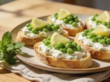 Crostini aux petits pois frais et ricotta citronnée : l’apéritif de printemps prêt en 10 minutes qui fait l’unanimité
