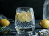 Eau gazeuse moins salée : ces marques à privilégier selon les nutritionnistes