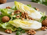 Salade aux endives et noix : recettes variées et astuces de préparation